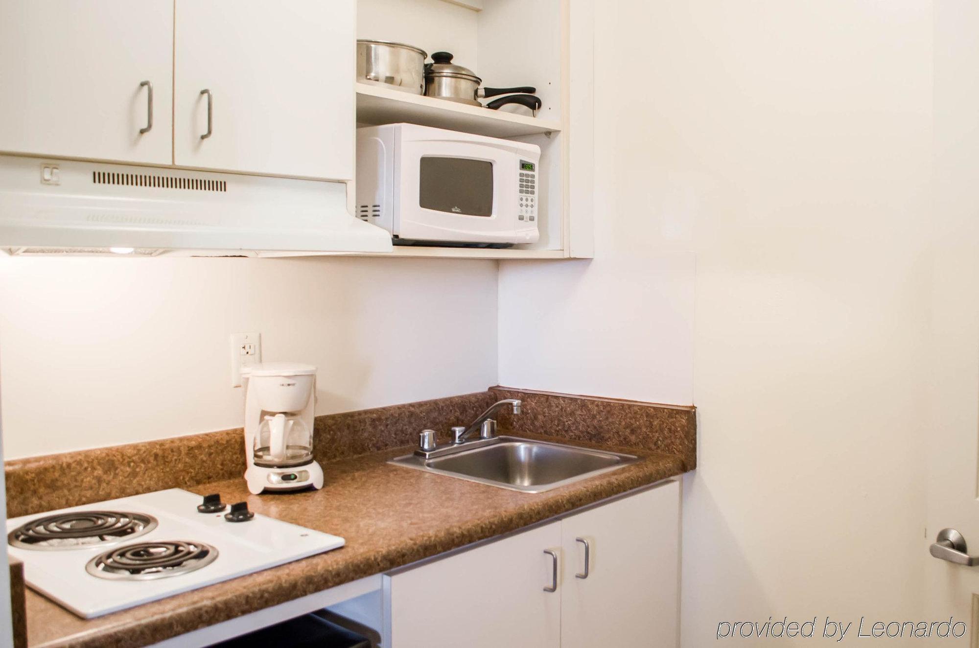 Tampa Bay Extended Stay Hotel 拉哥 外观 照片