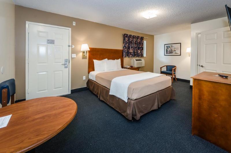 Tampa Bay Extended Stay Hotel 拉哥 外观 照片